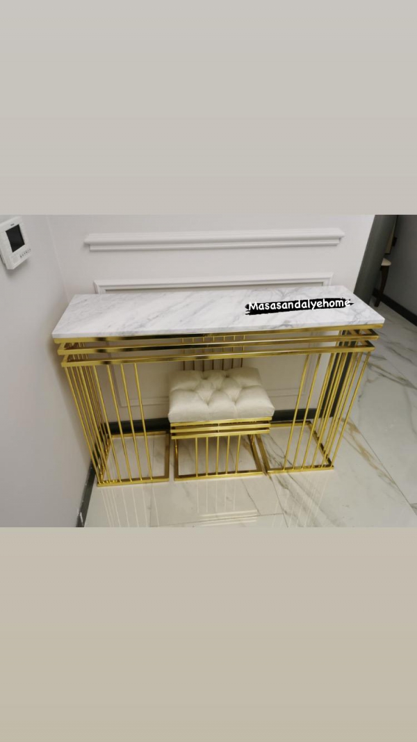 Gold Dresuar Ve Puf 