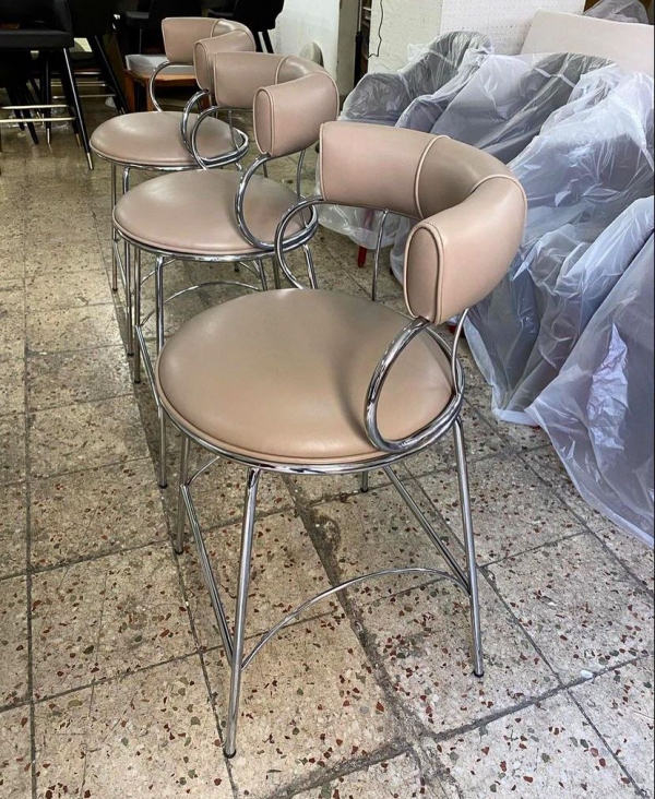 BALİNLİ BAR SANDALYESİ