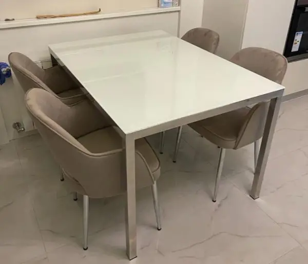 ÇELİK AYAKLI MASA SUNNY SANDALYELİ TAKIM