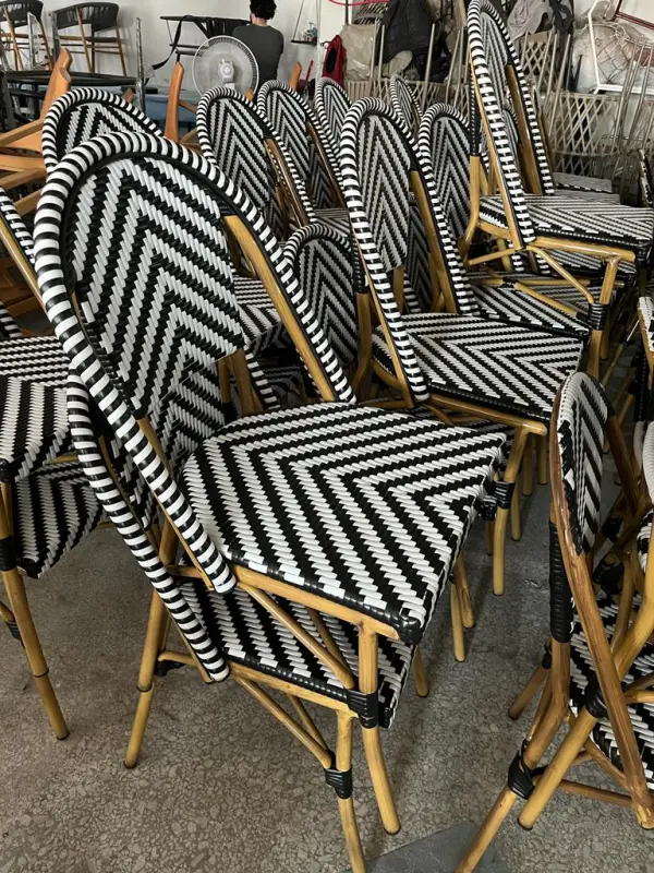 RATTAN SANDALYE